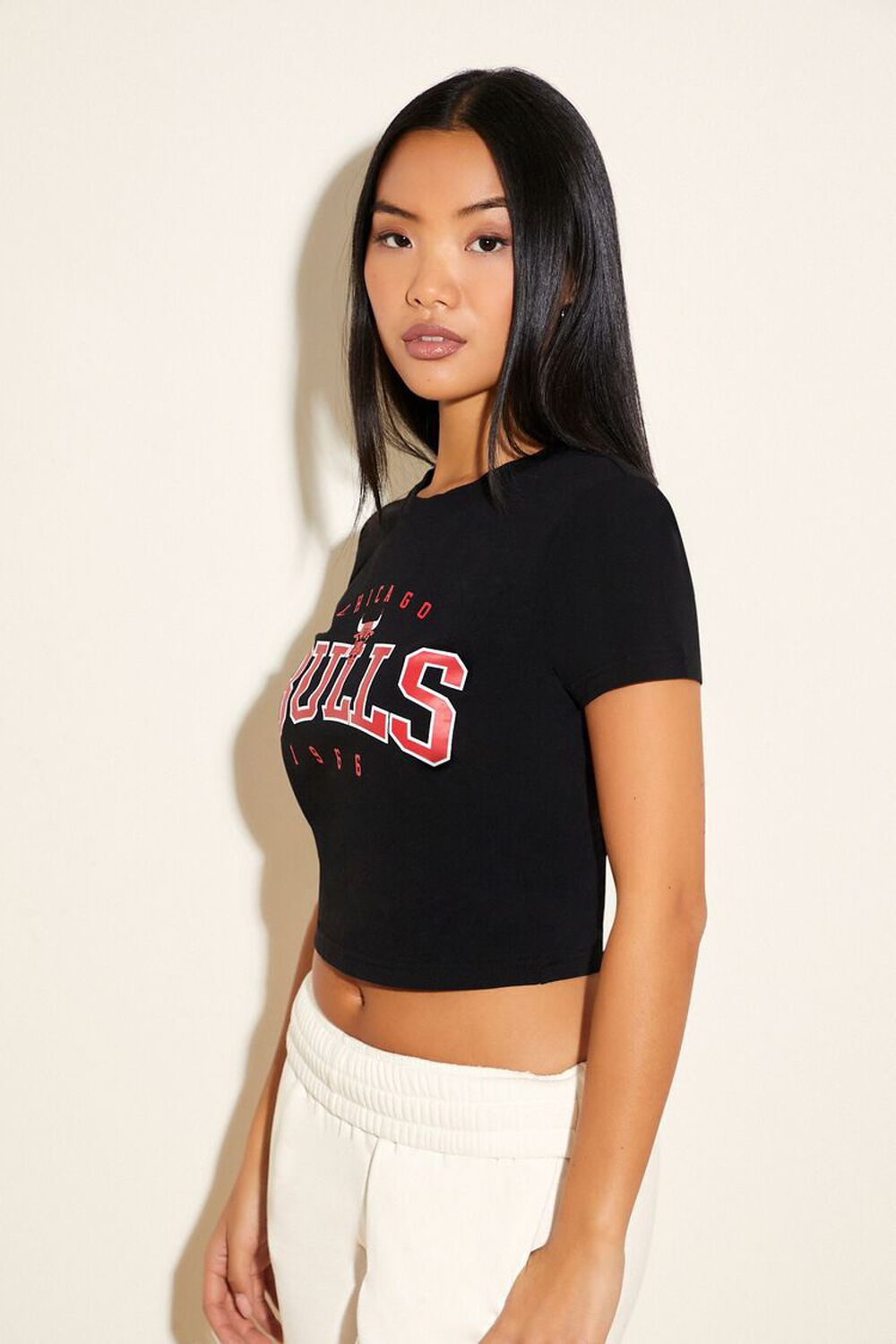 Chicago Bulls Graphic Cropped Tee